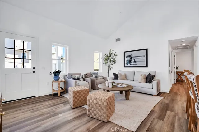 $1,475,000 | 228 B Arena Street, Unit B, El Segundo, CA 90245