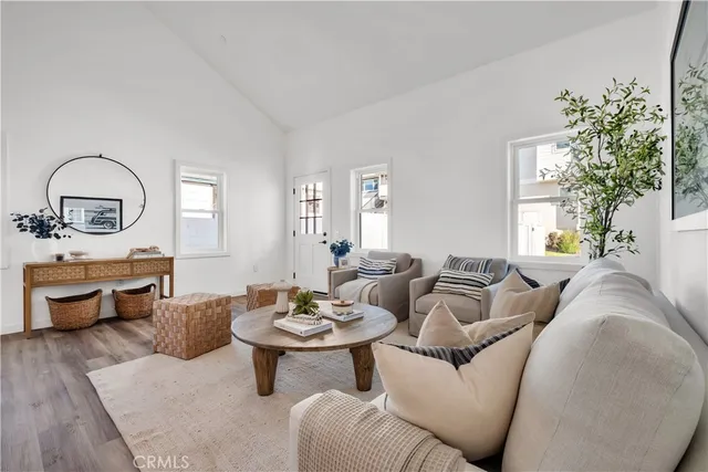 $1,475,000 | 228 B Arena Street, Unit B, El Segundo, CA 90245