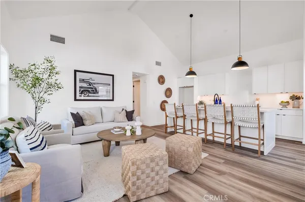$1,400,000 | 228 B Arena Street, Unit B, El Segundo, CA 90245