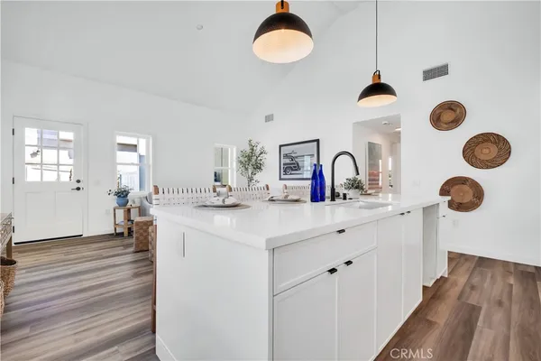 $1,400,000 | 228 B Arena Street, Unit B, El Segundo, CA 90245