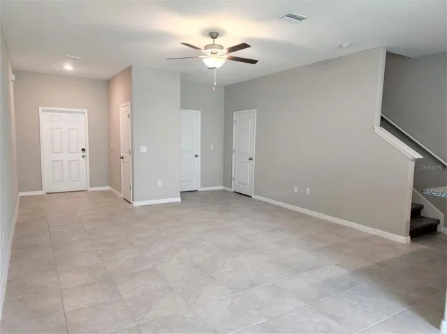 $2,100 | 14305 Easy Goer Street, Ruskin, FL 33573