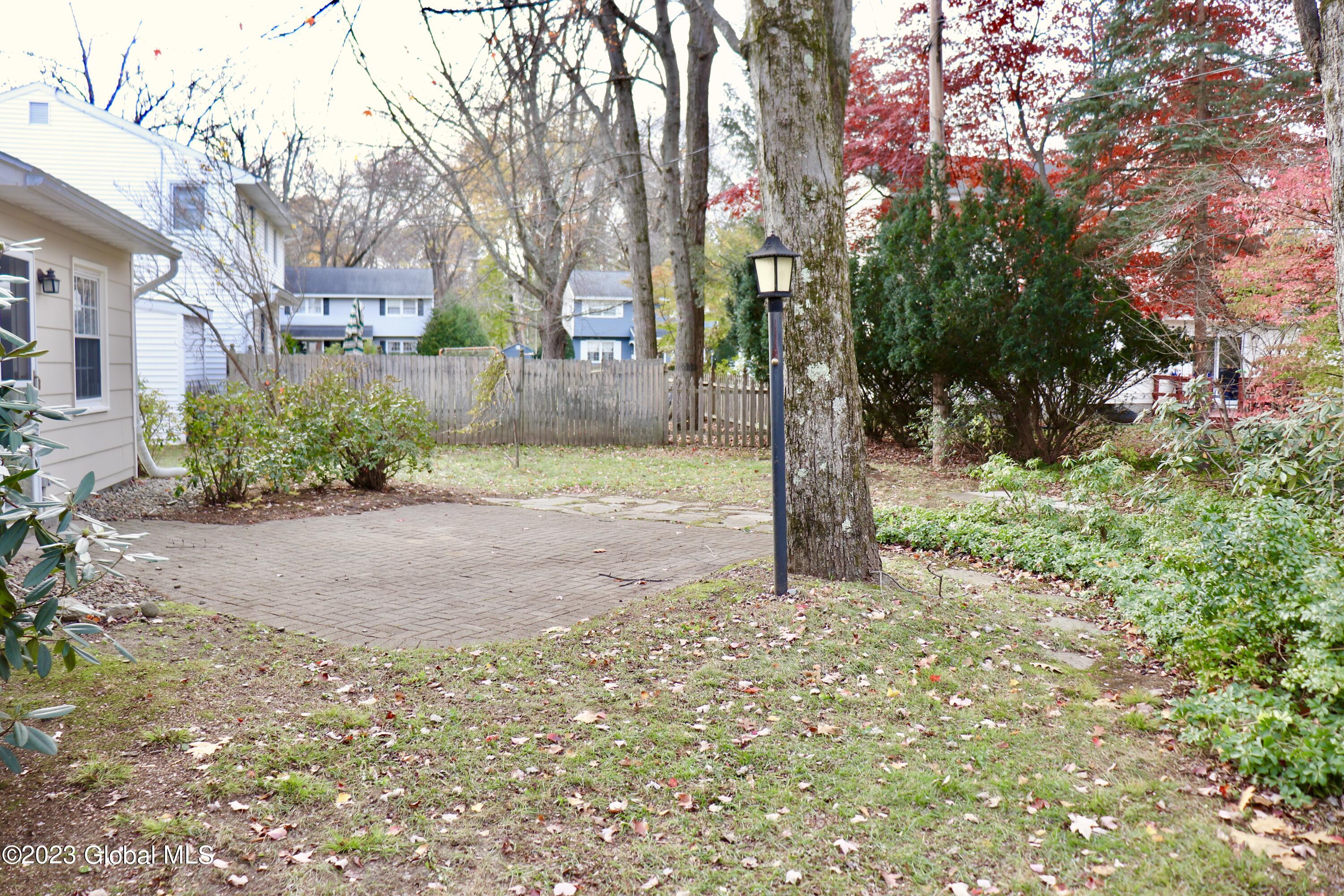 81 Berwick Road Bethlehem, NY 12054 - Photo 52 of 57 IMG_6008