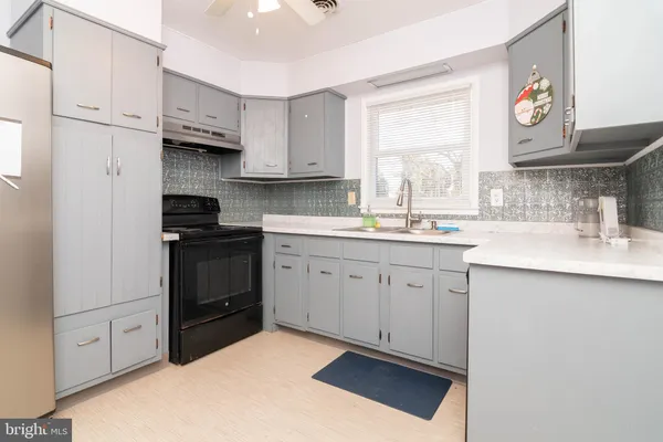 $419,999 | 225 Sunnyside Road, Smyrna, DE 19977