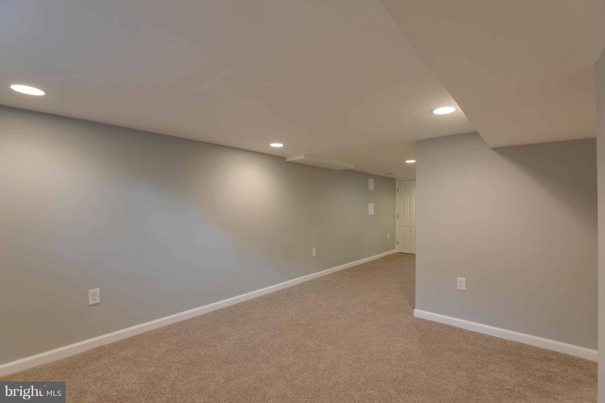 6203 Woodley Road Clinton, MD 20735 - Photo 32 of 38 a view of an empty room