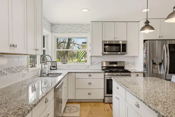 $319,999 | 505 Eaton Street, Breckenridge, MI 48615