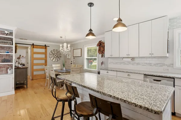 $319,999 | 505 Eaton Street, Breckenridge, MI 48615