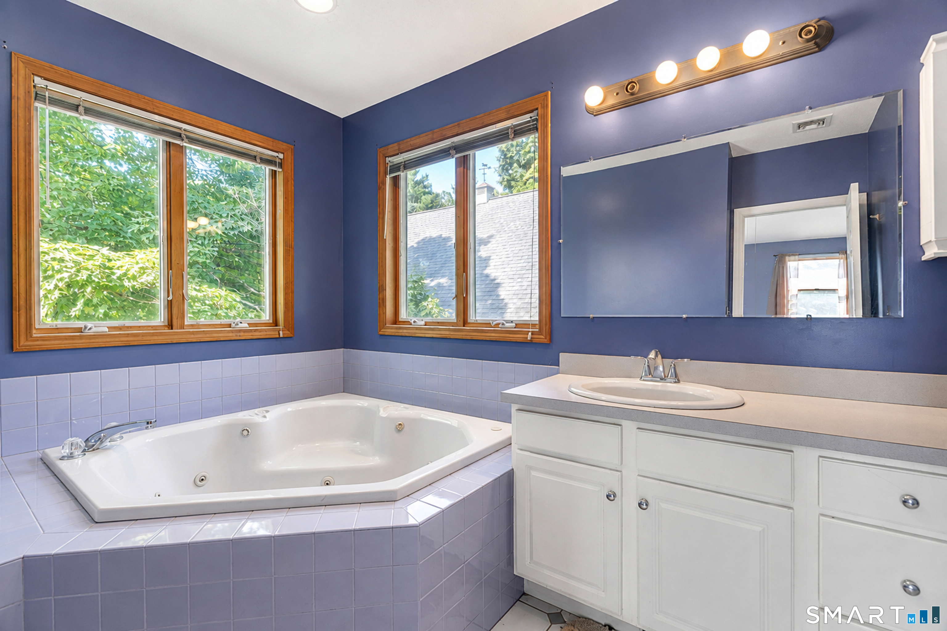 1253 Marion Road Cheshire, CT 06410 - Photo 13 of 33 Gallery Image 13