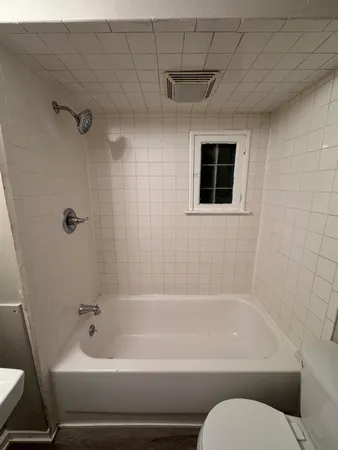 $425,000 | 255 College Avenue, Valparaiso, IN 46383