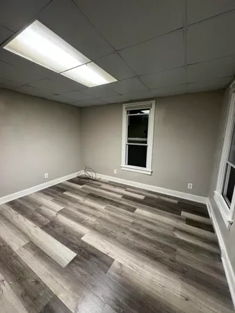 $425,000 | 255 College Avenue, Valparaiso, IN 46383