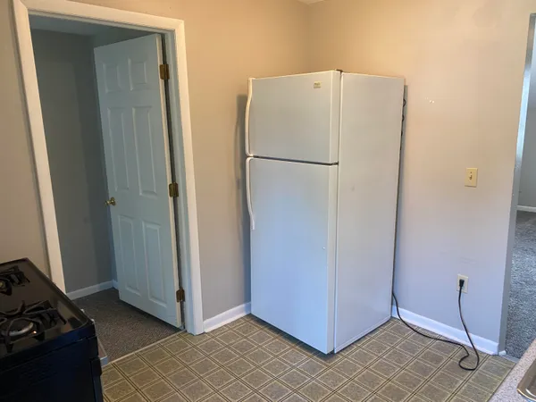 $425,000 | 255 College Avenue, Valparaiso, IN 46383