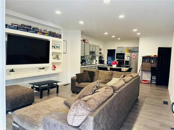 $119,900 | 2911 North 6th Street, St. Joseph, MO 64505