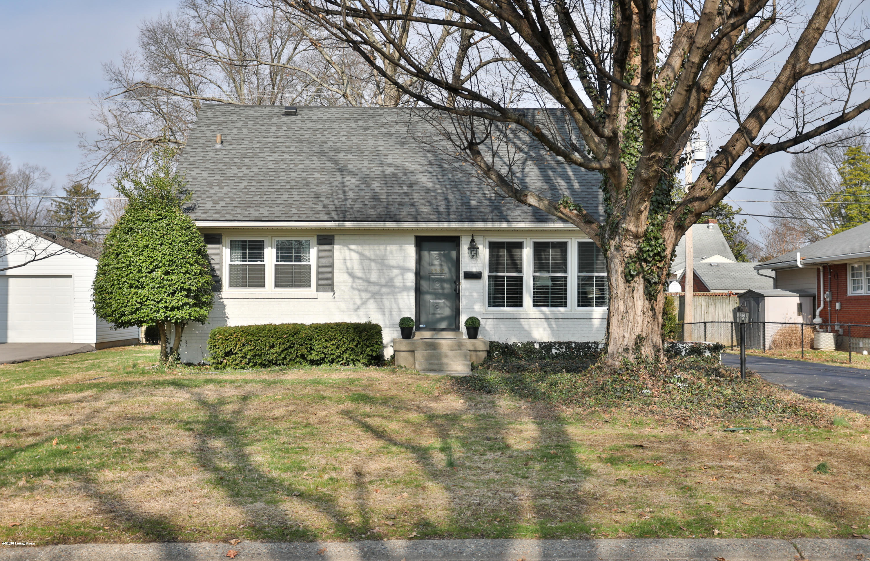 3533 Hughes Road Louisville, KY 40207 - Photo 39 of 43 1-01