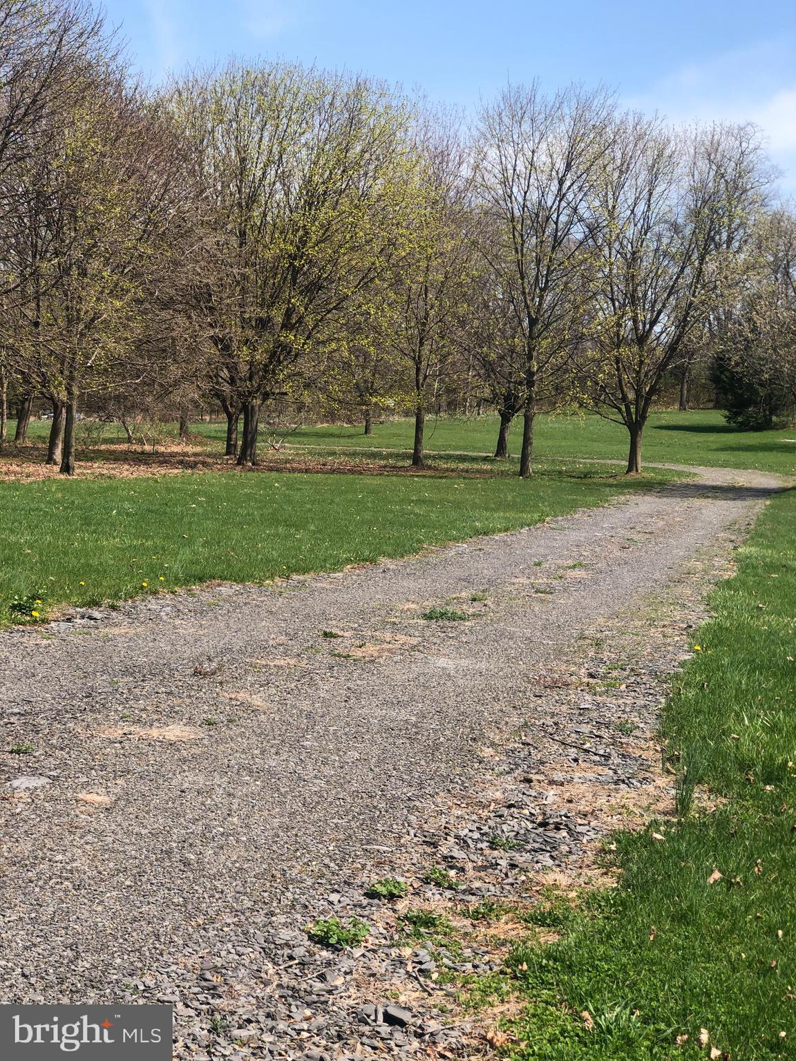 695 South Middlesex Road Carlisle, PA 17015 - Photo 7 of 7 Gallery Image 7