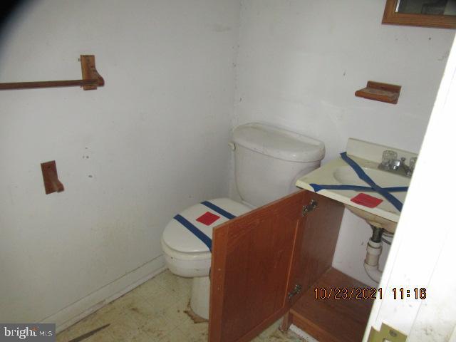 1722 Drexel Road Baltimore, MD 21222 - Photo 9 of 17 Gallery Image 9