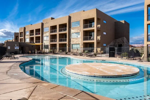$349,000 | 5160 West Villas N Drive, Unit 6306, Hurricane, UT 84737