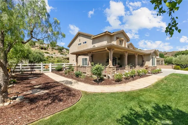 $1,360,000 | 30444 Hidden Valley Court, Castaic, CA 91384