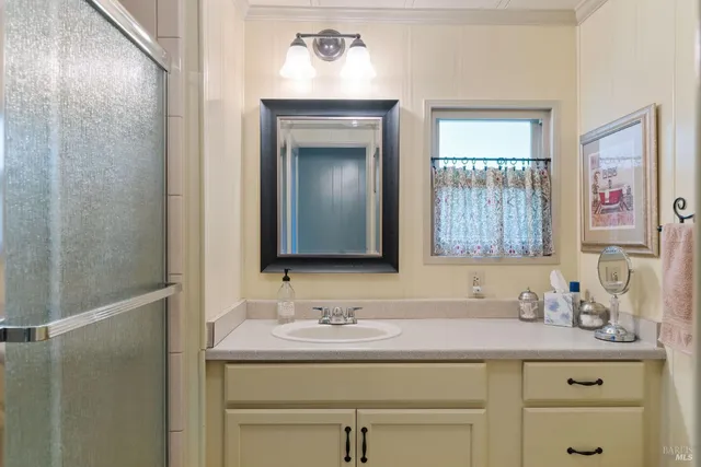 $930,000 | 2089 West Park Avenue, Napa, CA 94558