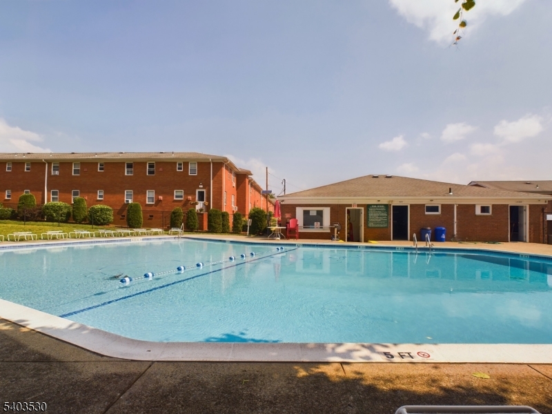 1130 Valley Road, Unit 2A Wayne, NJ 07470 - Photo 17 of 19