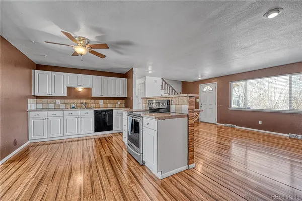 $569,999 | 7461 Webster Street, Arvada, CO 80003