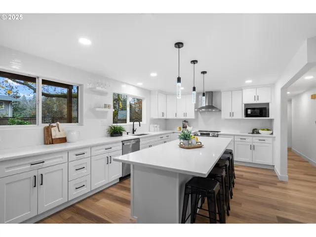 $699,000 | 2554 Southeast Buttercup Court, Hillsboro, OR 97123