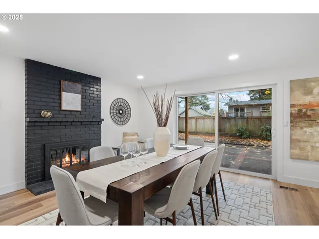 $699,000 | 2554 Southeast Buttercup Court, Hillsboro, OR 97123