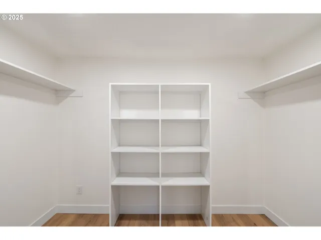 $699,000 | 2554 Southeast Buttercup Court, Hillsboro, OR 97123