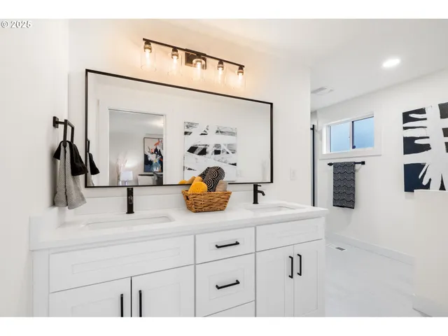 $699,000 | 2554 Southeast Buttercup Court, Hillsboro, OR 97123