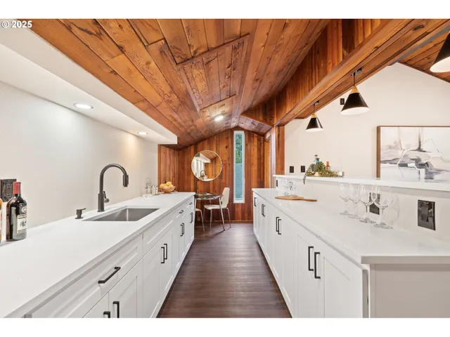 $699,000 | 2554 Southeast Buttercup Court, Hillsboro, OR 97123