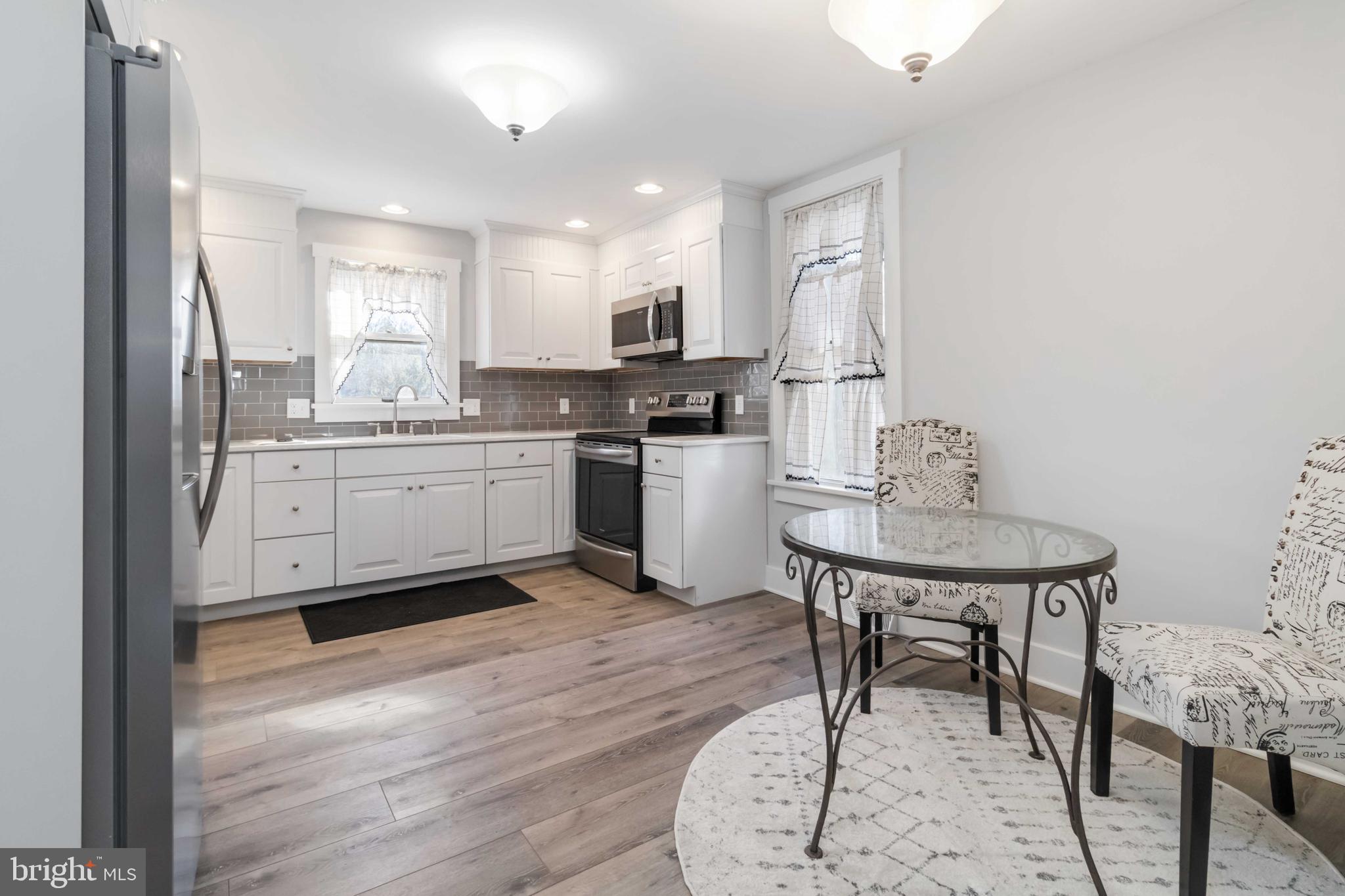 407 Pleasant View Road Hummelstown, PA 17036 - Photo 8 of 24 Kitchen