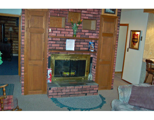 914 Orange Road Warwick, MA 01378 - Photo 7 of 9