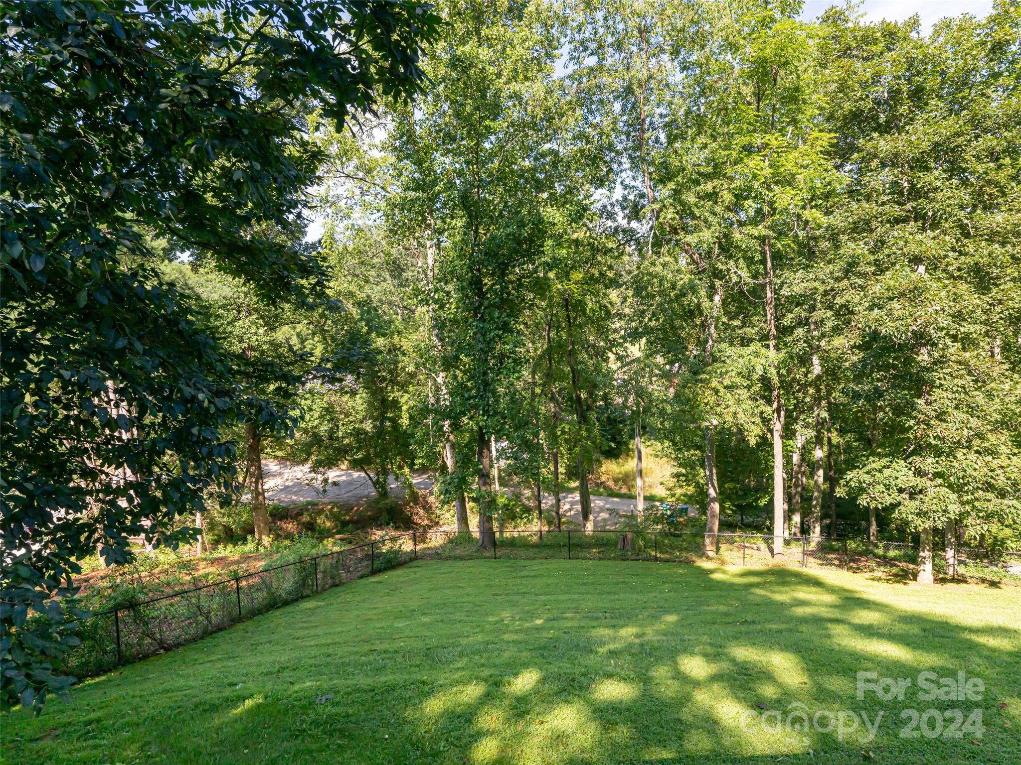 17 Cole Road Leicester, NC 28748 - Photo 32 of 42 Gallery Image 32