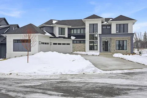 $2,700,000 | 16404 47th Place North, Plymouth, MN 55446