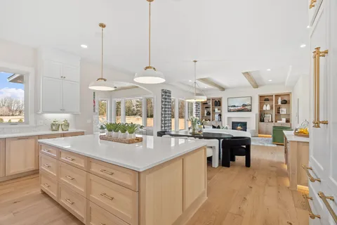 $2,700,000 | 16404 47th Place North, Plymouth, MN 55446