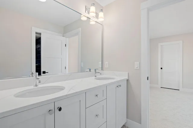 $2,700,000 | 16404 47th Place North, Plymouth, MN 55446