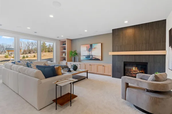 $2,700,000 | 16404 47th Place North, Plymouth, MN 55446