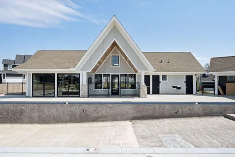 $2,700,000 | 16404 47th Place North, Plymouth, MN 55446