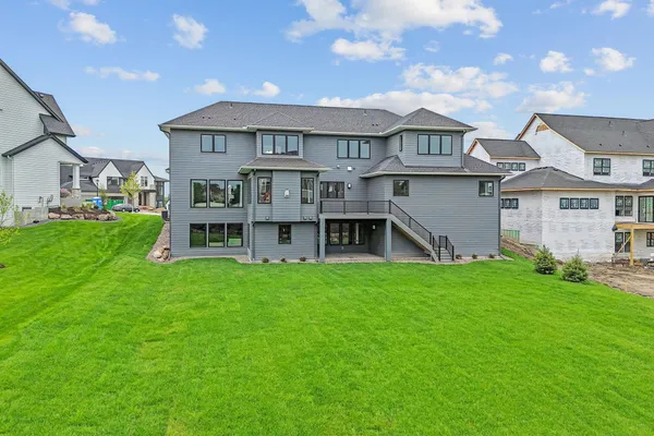 $2,700,000 | 16404 47th Place North, Plymouth, MN 55446