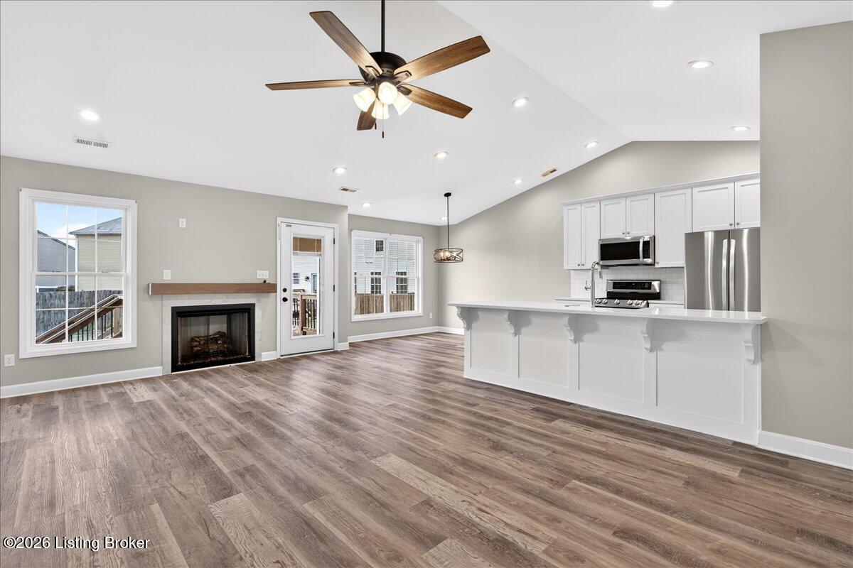 4714 Church Road Louisville, KY 40272 - Photo 5 of 28 02-A7409802