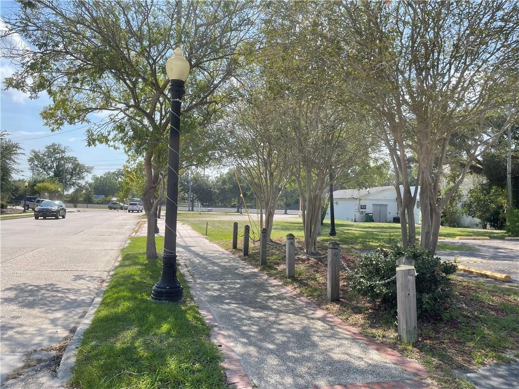 132 Robert Street Slidell, LA 70458 - Photo 2 of 7