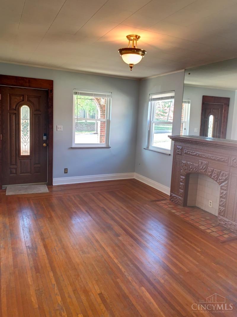 3954 School Section Road Cincinnati, OH 45211 - Photo 6 of 22