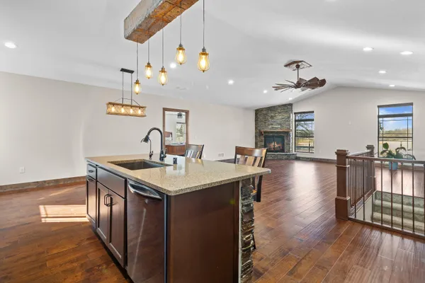 $999,999 | N5302 Crossman Road, Lake Mills, WI 53551