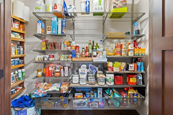 $999,999 | N5302 Crossman Road, Lake Mills, WI 53551