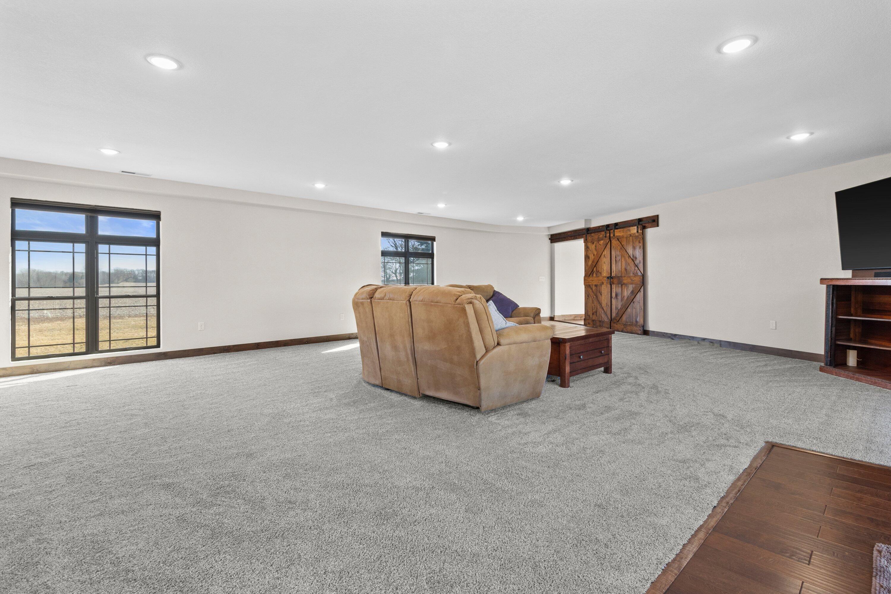 N5302 Crossman Road Lake Mills, WI 53551 - Photo 24 of 71 IMG_4350