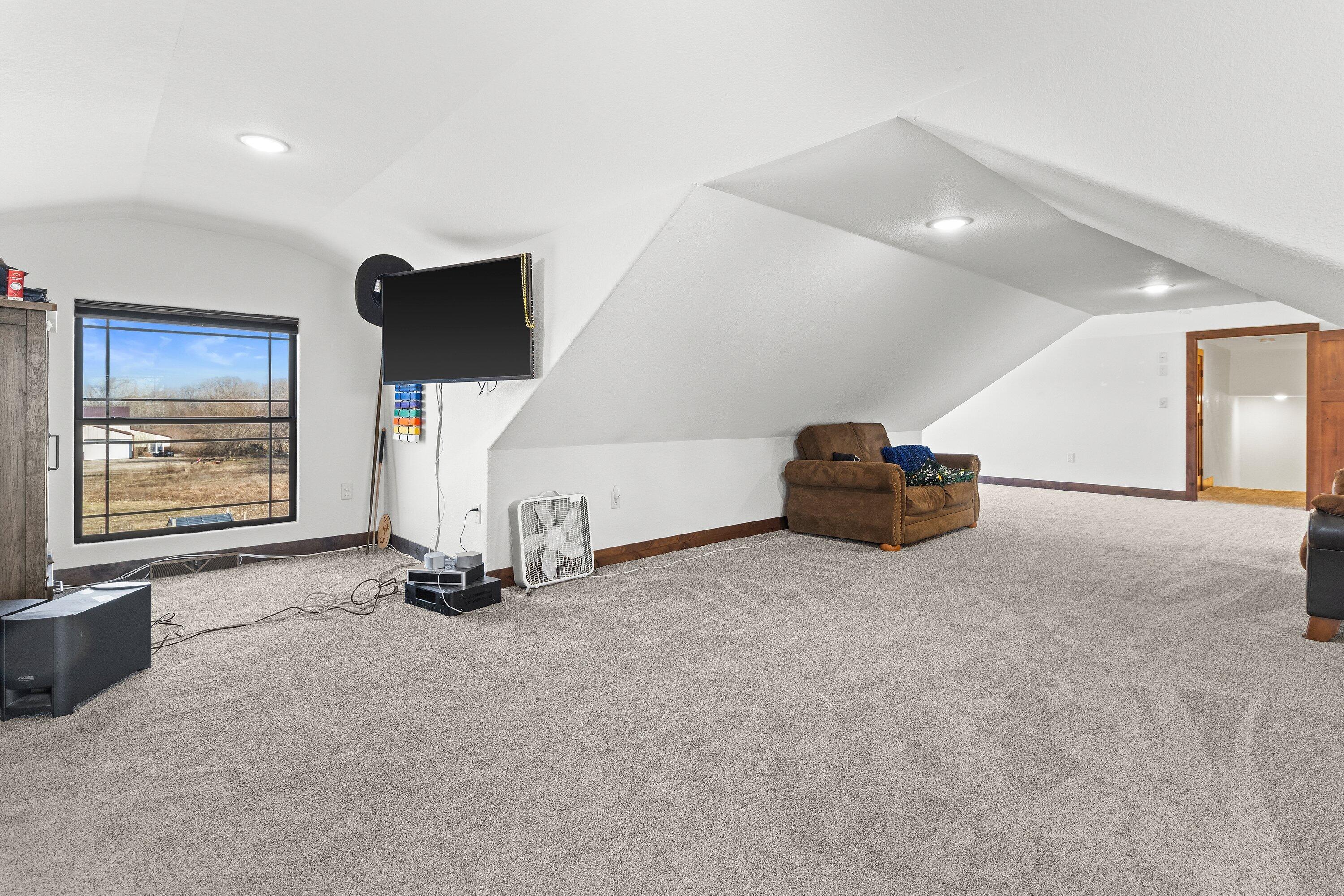 N5302 Crossman Road Lake Mills, WI 53551 - Photo 31 of 71 IMG_4323