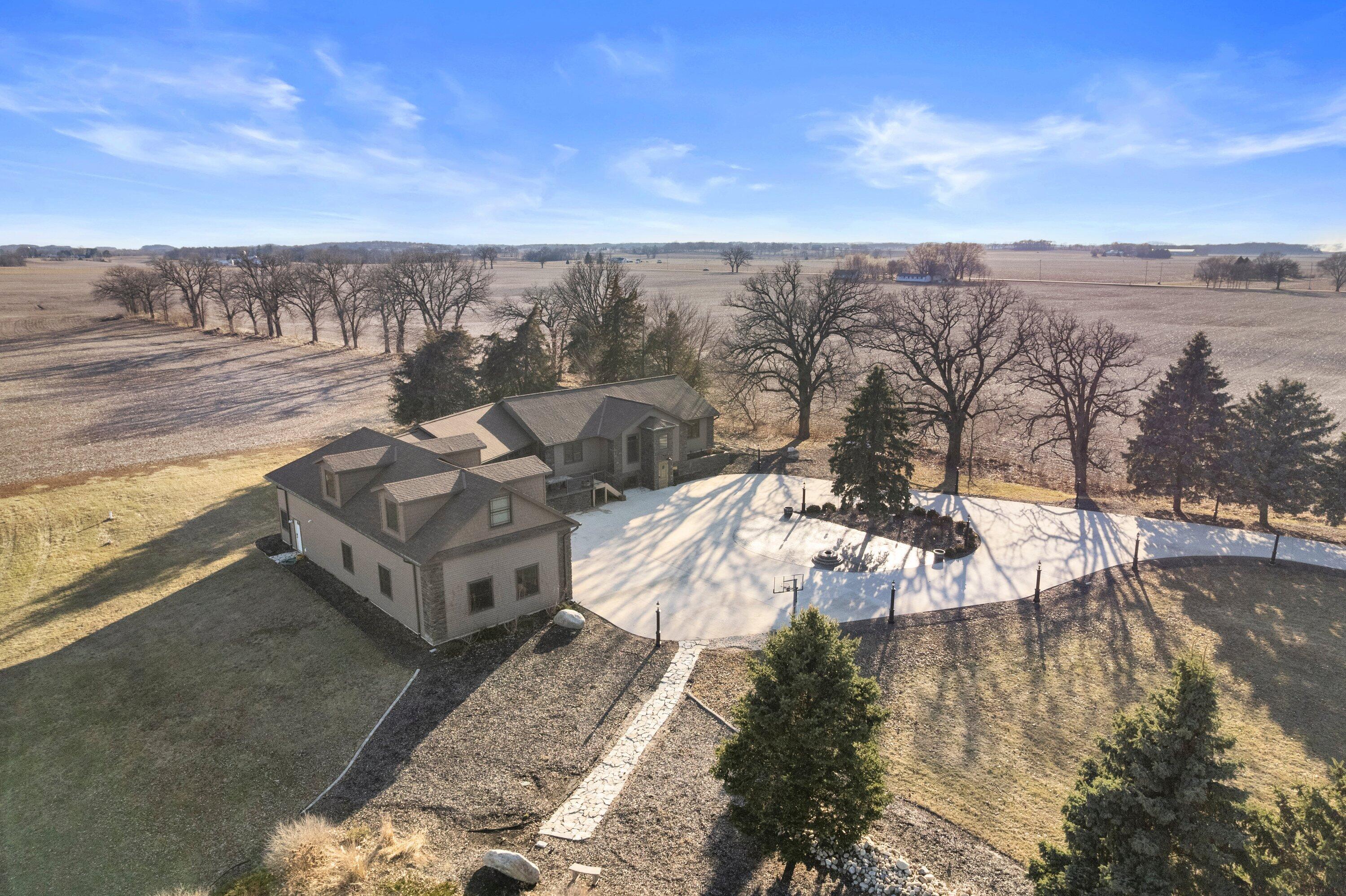 N5302 Crossman Road Lake Mills, WI 53551 - Photo 57 of 71 DJI_0904