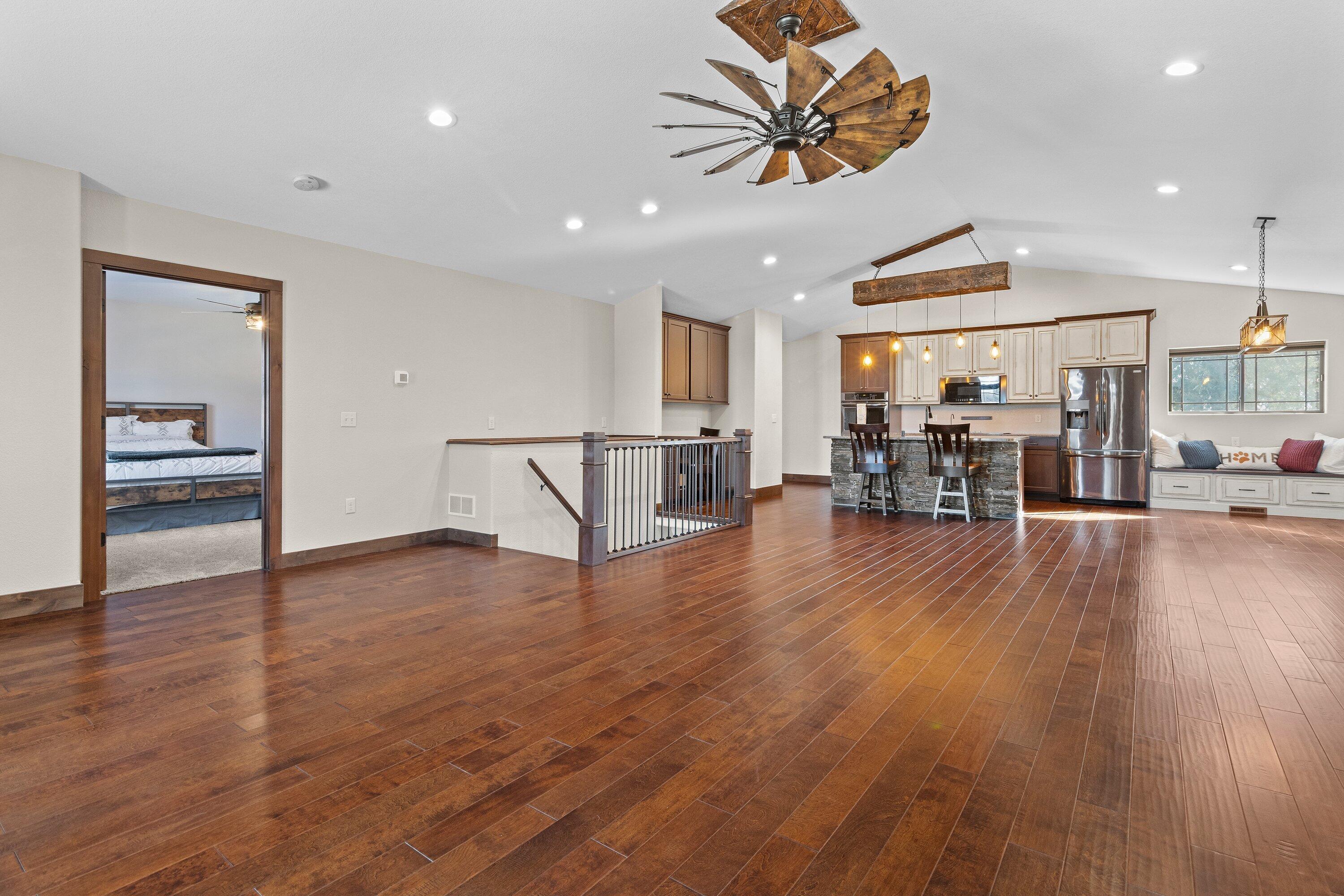 N5302 Crossman Road Lake Mills, WI 53551 - Photo 6 of 71 IMG_4500