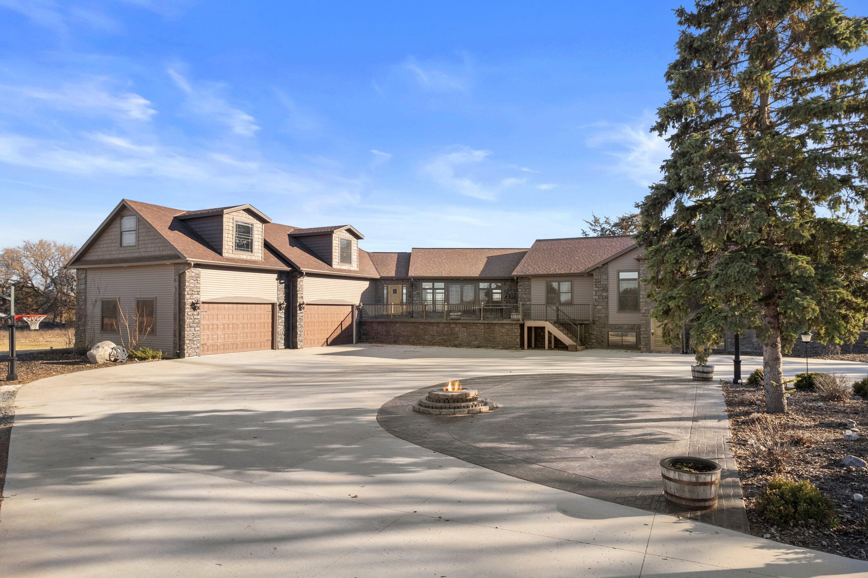 N5302 Crossman Road Lake Mills, WI 53551 - Photo 62 of 71 DJI_0856