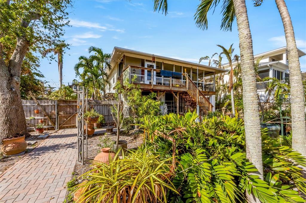 725 Holly Road Anna Maria, FL 34216 - Photo 16 of 24 Gallery Image 16