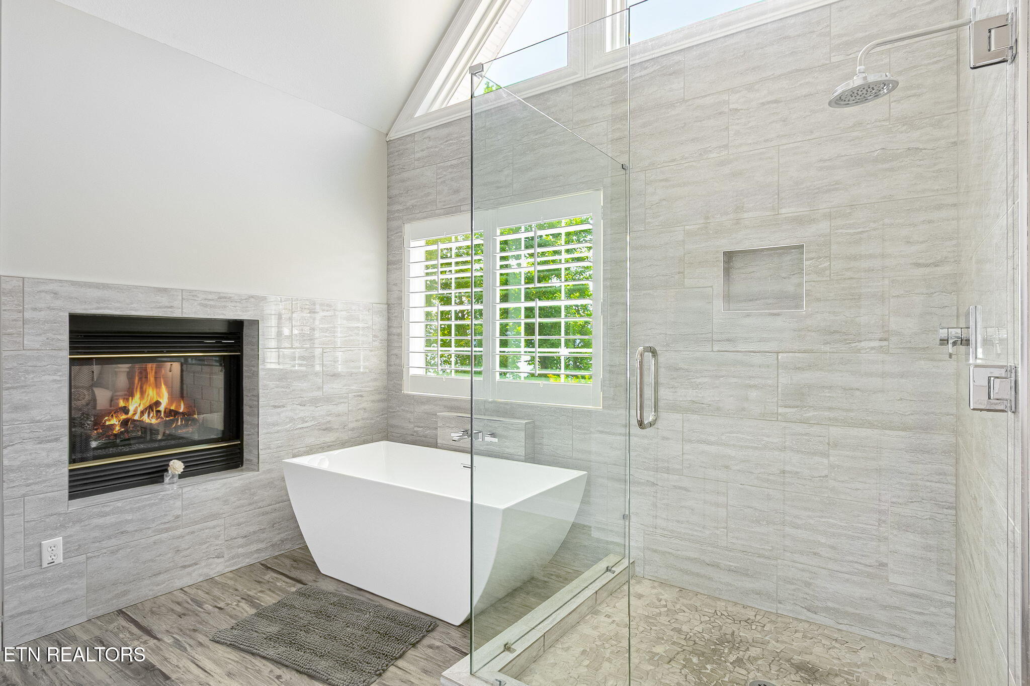 231 Holiday Point Drive Spring City, TN 37381 - Photo 28 of 60 32-web-or-mls-032--FULL