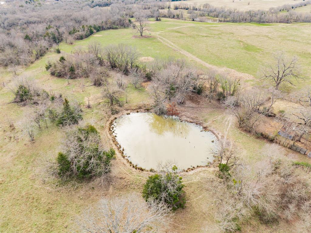 352 Rs County Road 1605 Point, TX 75472 - Photo 18 of 37